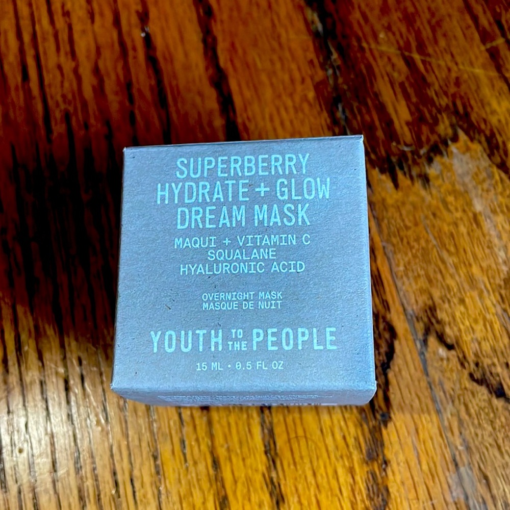 Youth to the people super berry hydrate glow dream mask bought in 05/22 and new!